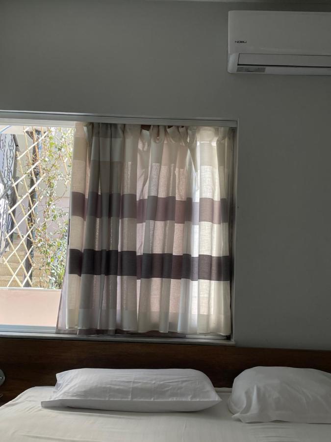 Tirana City Centre Folk Villa Ngoại thất bức ảnh
